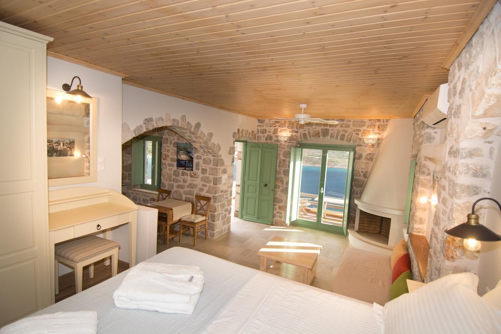 Petra Boutique Homes Arginonda Экстерьер фото